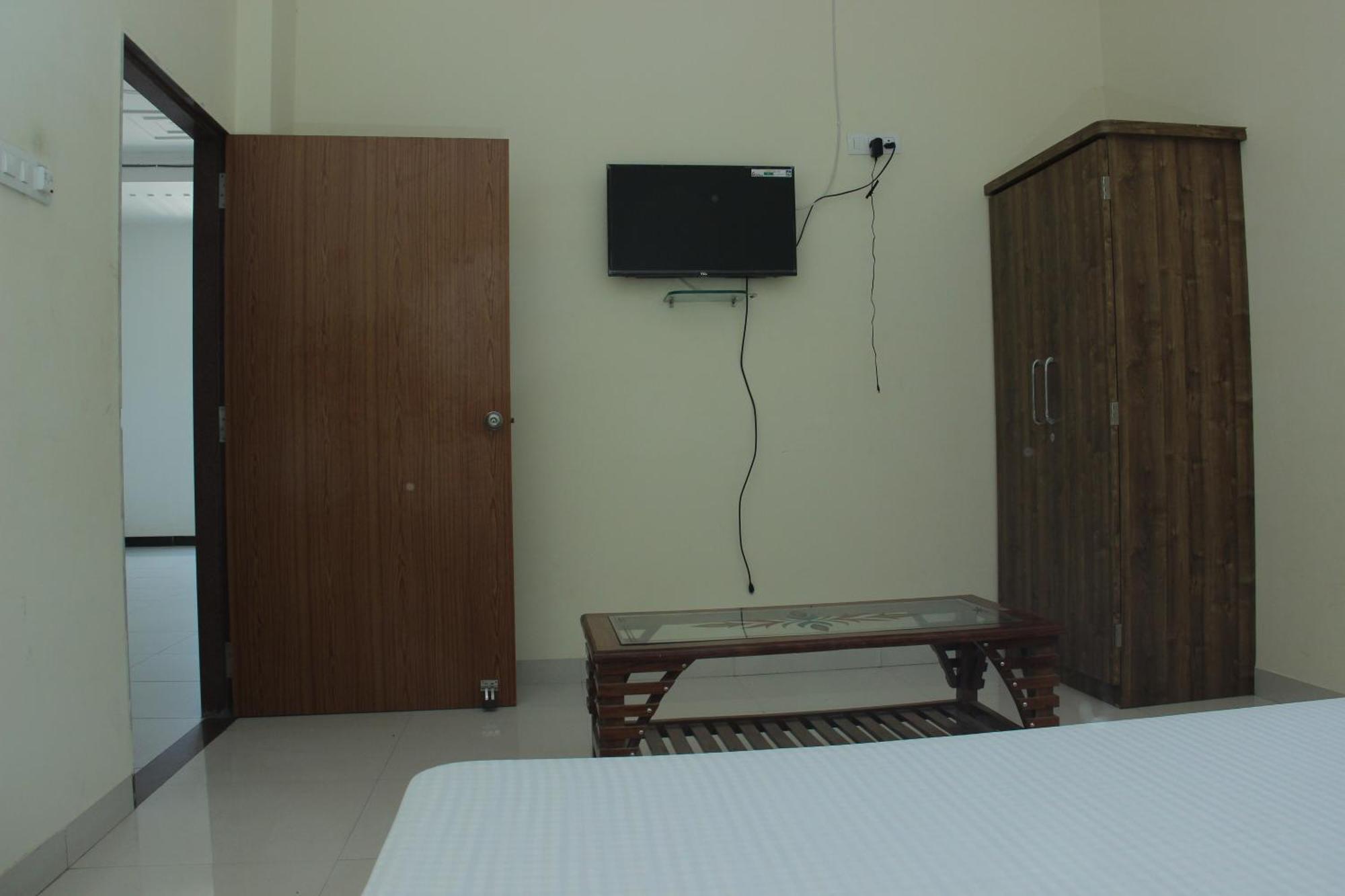Hotel O Athitya Resort Sikar Exterior photo