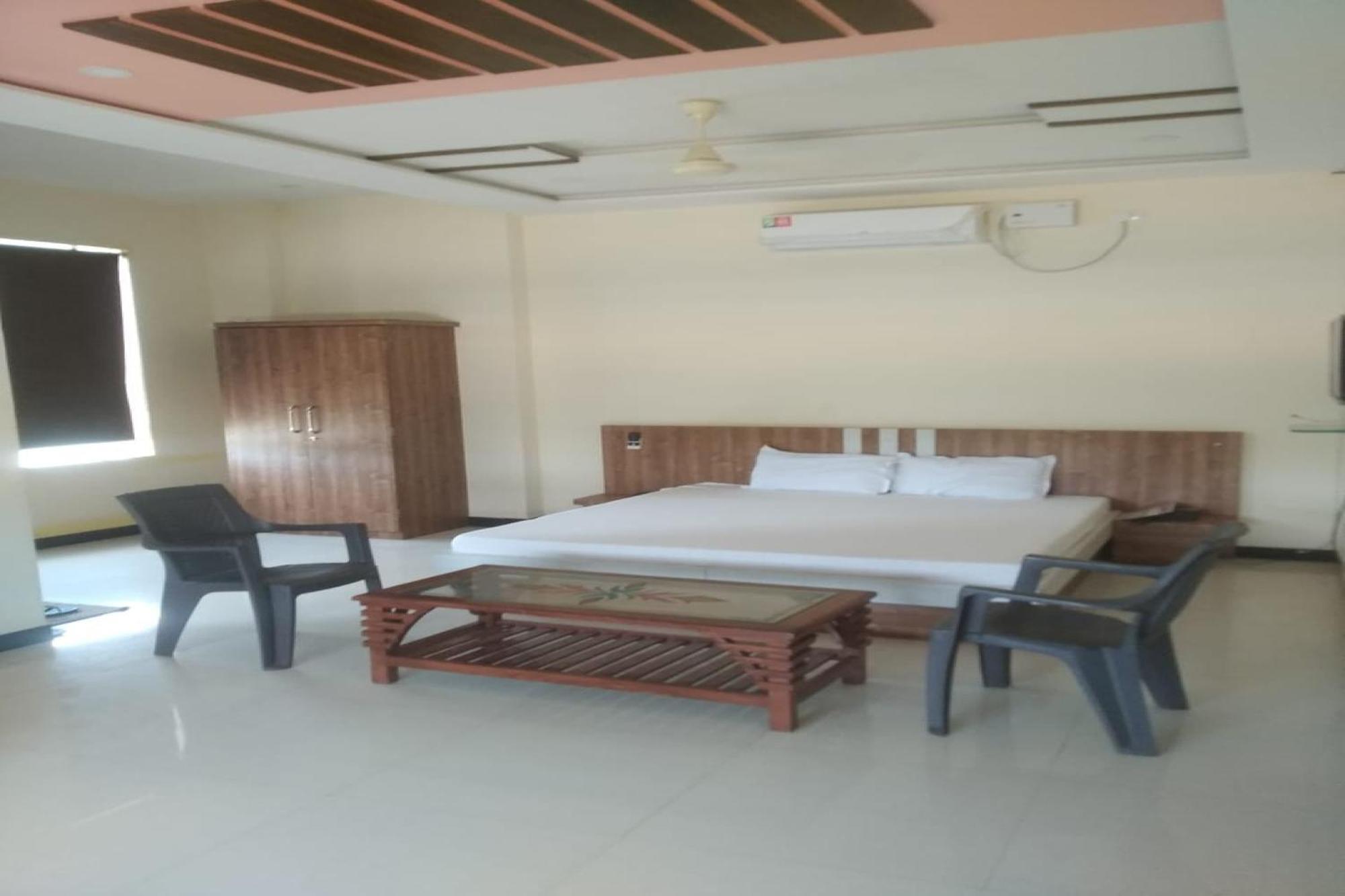 Hotel O Athitya Resort Sikar Exterior photo
