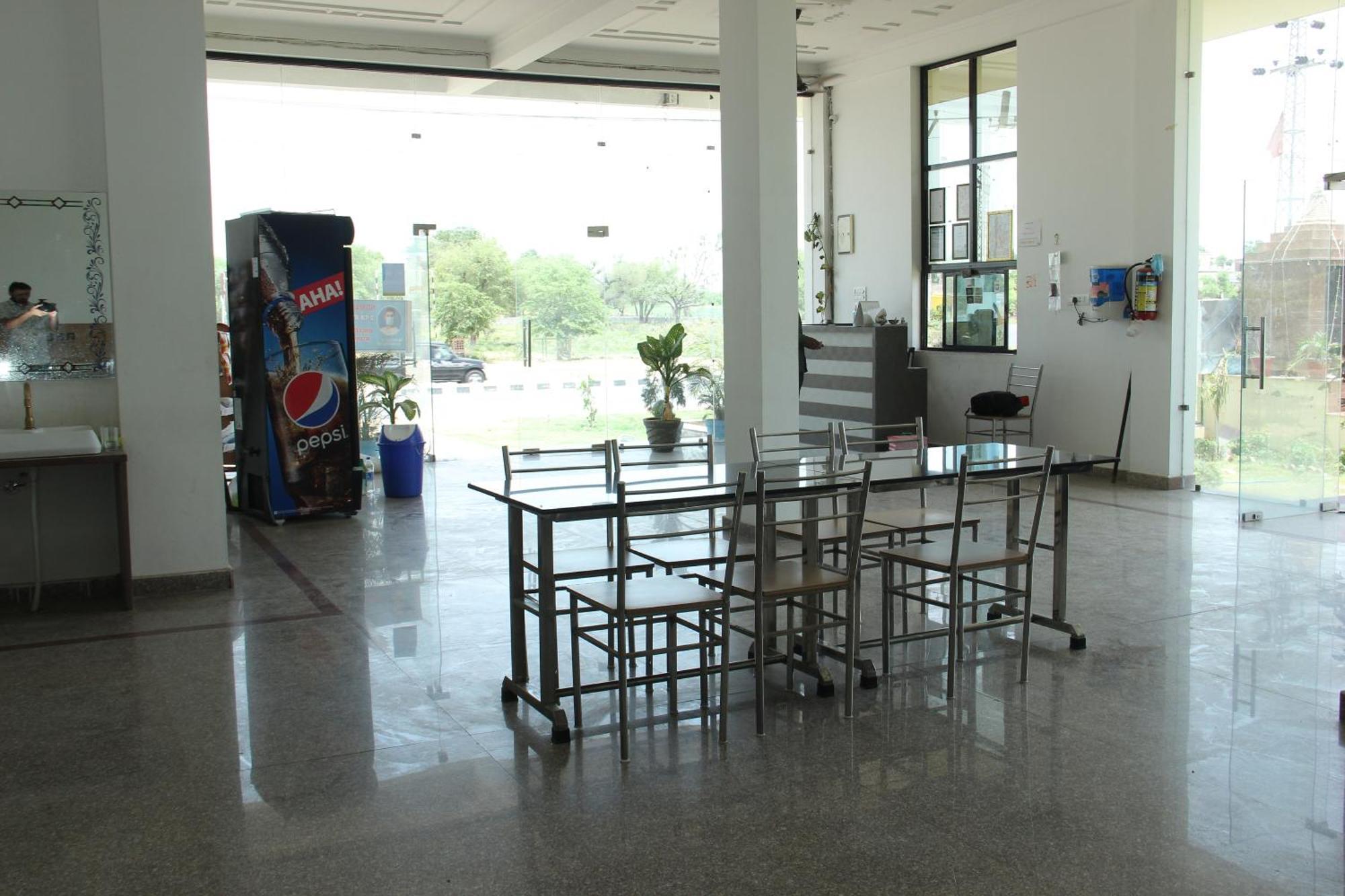 Hotel O Athitya Resort Sikar Exterior photo