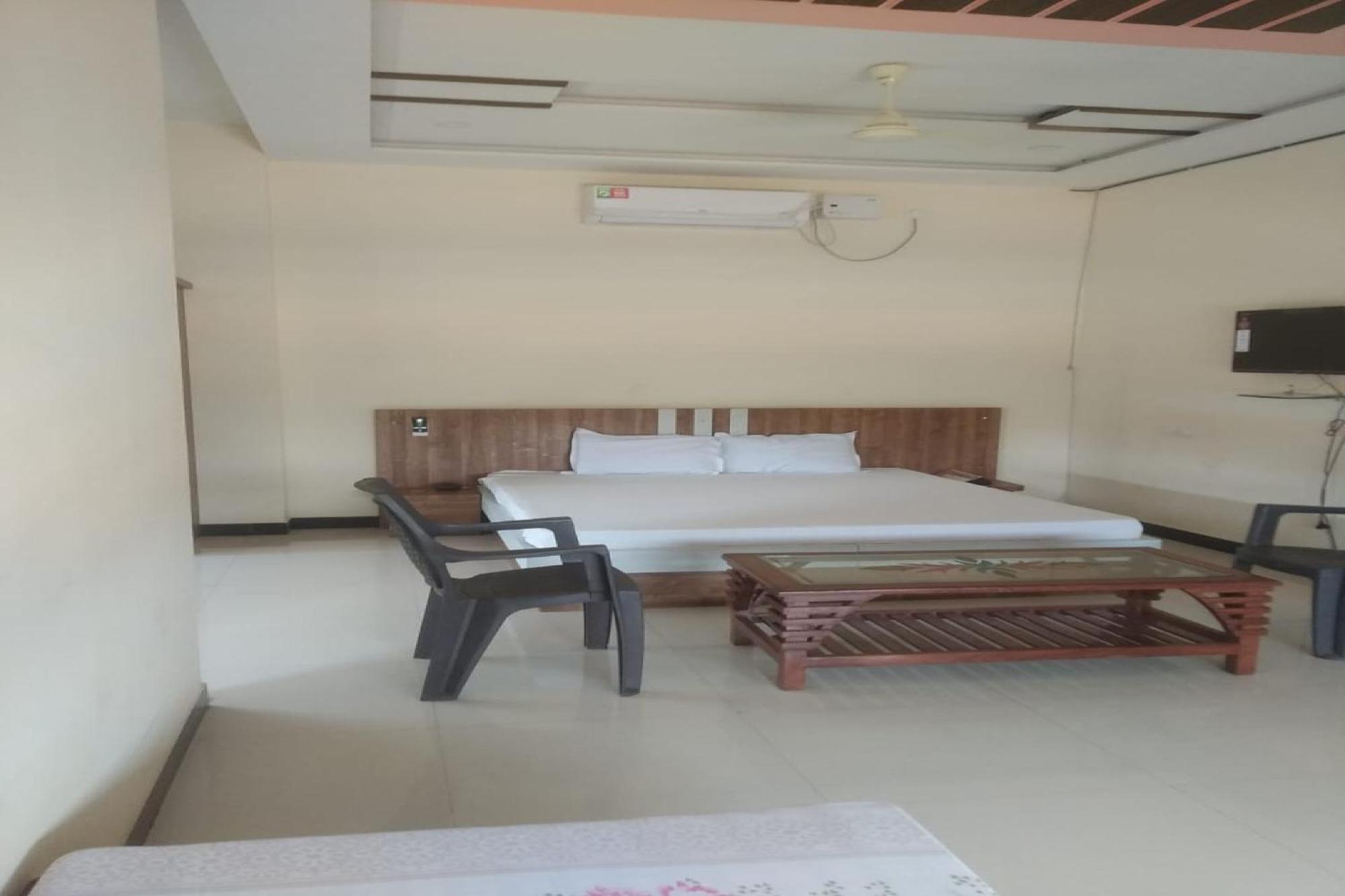 Hotel O Athitya Resort Sikar Exterior photo